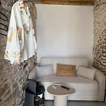 Ola Cave Dryopida Kythnos