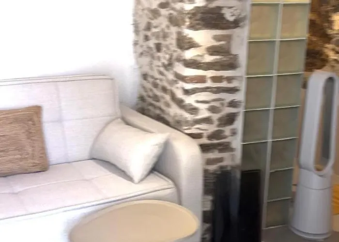 Ola Cave Dryopida Kythnos *